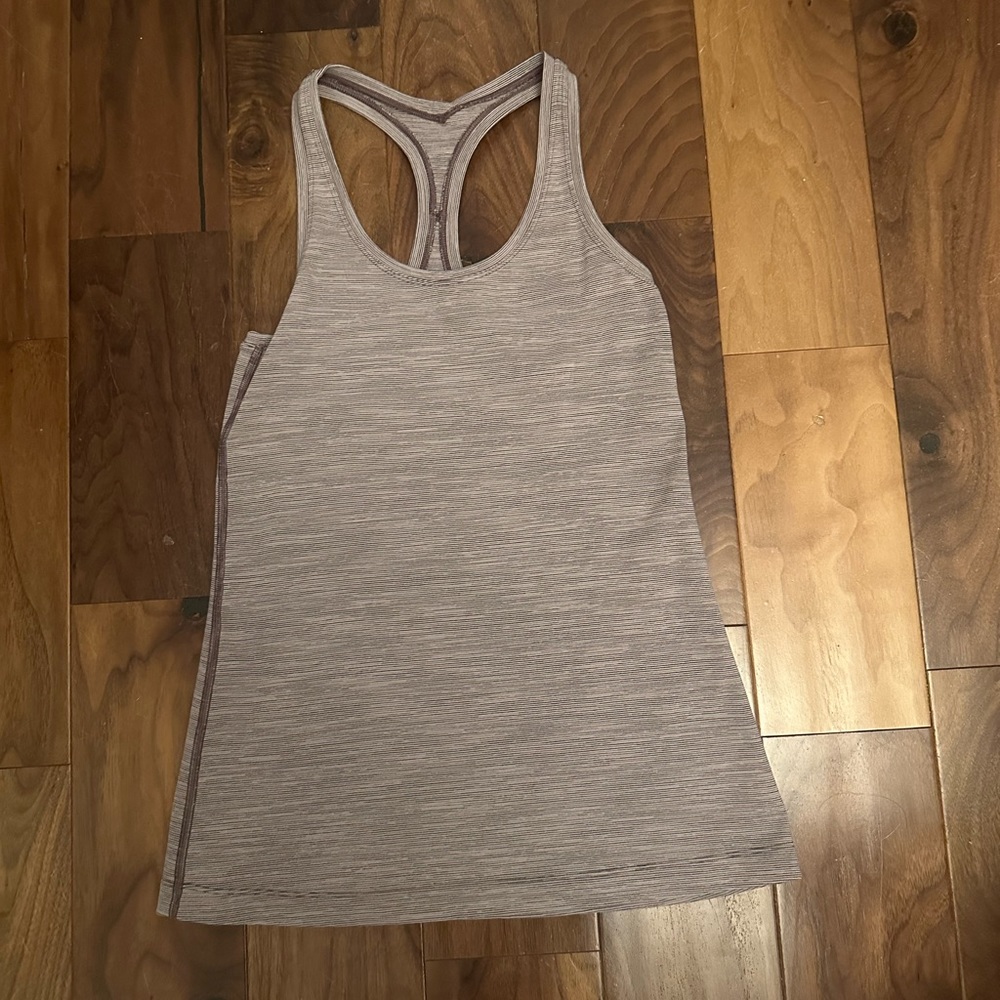 Lululemon tank top